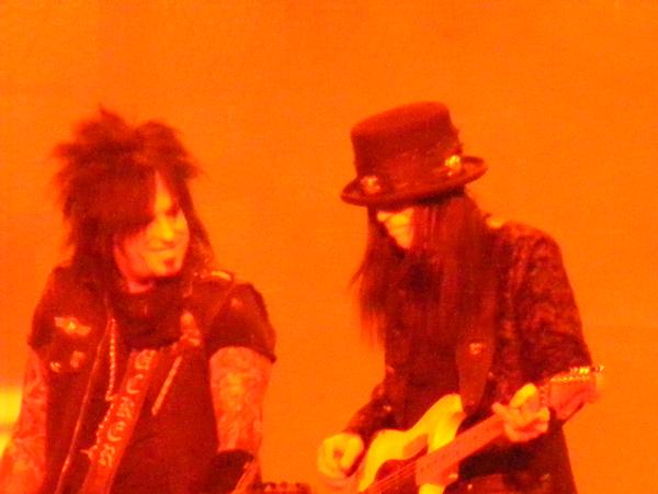 stewart photography - motley crue concert 2009