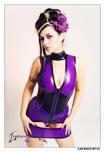 True-Hair and Make-up