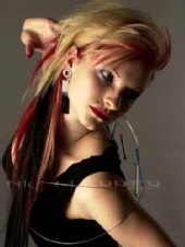 True-Hair and Make-up