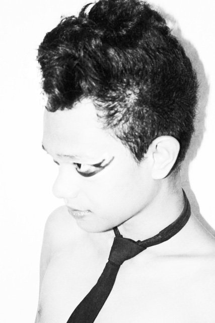 ERL JOHN DIMAVIVAS GLOR - FIERCE AND L♥VE