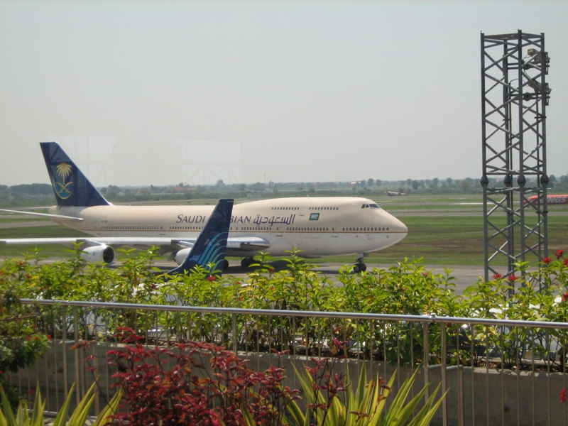 Heppy - Preparing Take Off