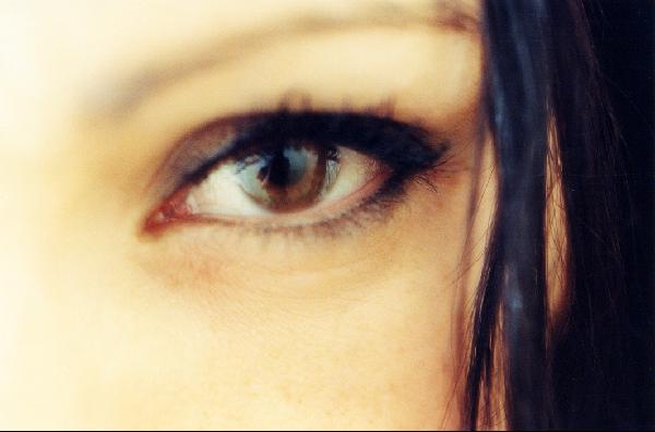 Aysa - close up