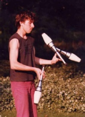 JohnBeauty - Juggling