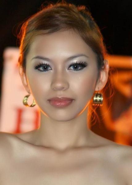Trish Caoili - STYLE MAGAZINE FASHION SHOW LEG 9