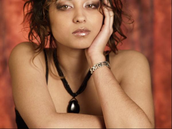 Caroline - The Boys are Back in Town