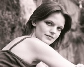 Claudia Weis