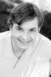 Daniel Williams - headshot