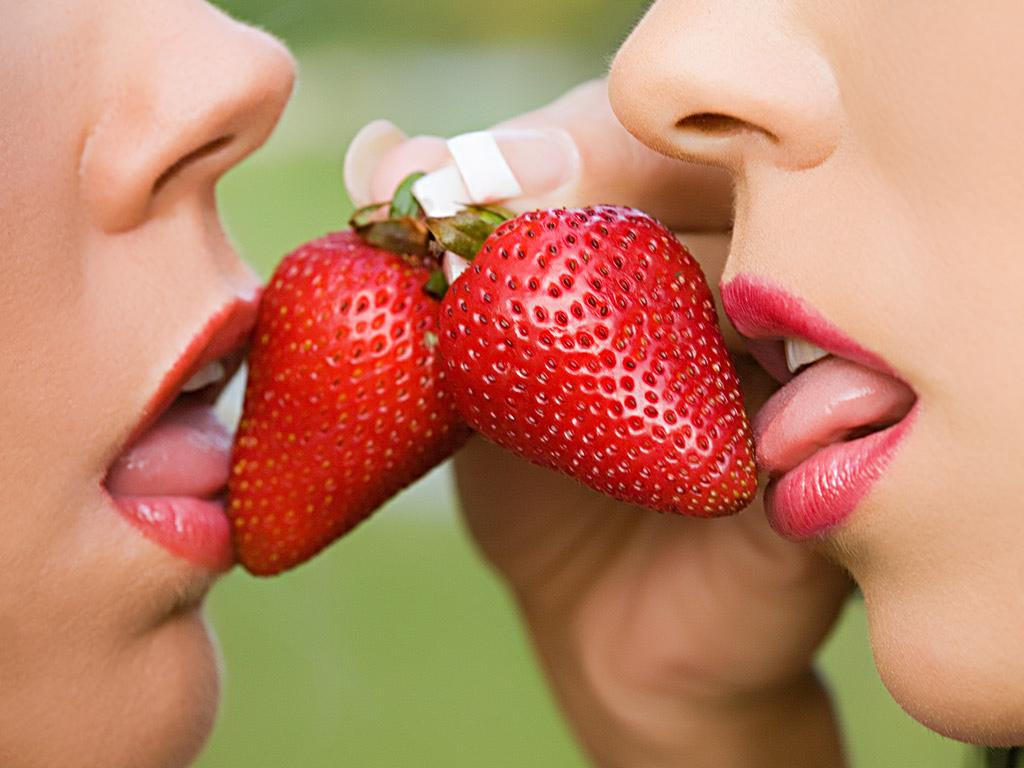 Sabrina Starr - Strawberry Fields
