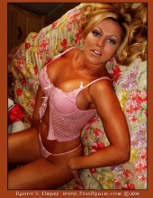Michelle - Pretty in Pink...Besos..
