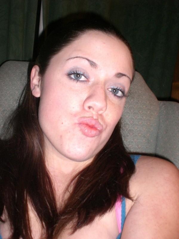 Ariel Spencer - Kissy face 