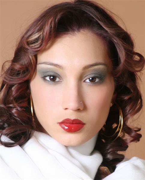 Steph - Headshot