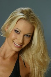 Lisa Thomas - Head Shot