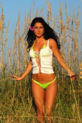 Amanda Dennis - Natural Woman