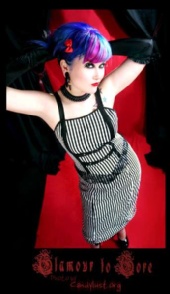 Rock N Roll Massacre - Glamour to Gore clothing