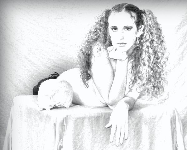 Kasiniia - Halloween Black & White