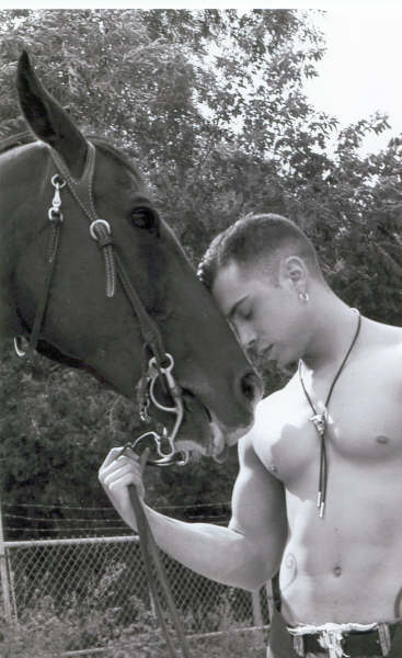 dancewithgunner.com