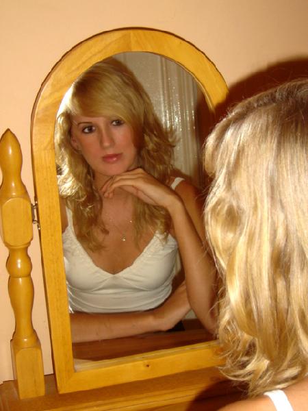 TJ - Looking At Hope