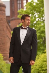 Owen - Tux Ad