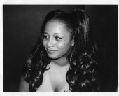 Leila - nice head shot