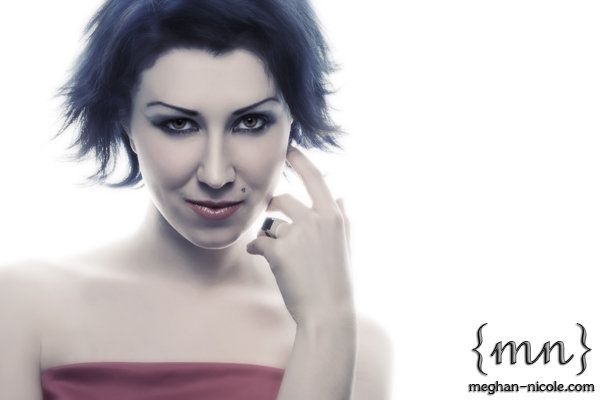 Love Leigh - The Objective