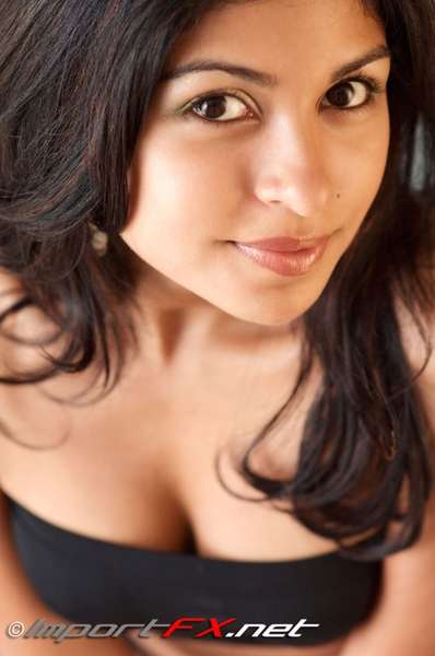 Helen Flores