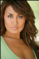 Gina Deziree - headshot