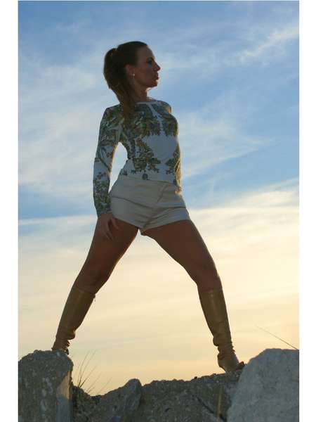 Trina Torres - Rocks