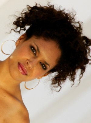 Heather Sparkman - side angle fashion headshot