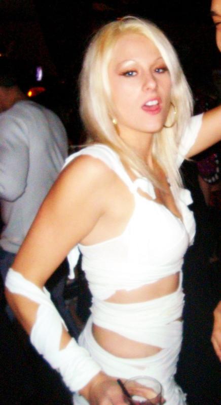 Leah Bell - Halloween costume