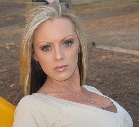 Veronica null - Veronica Bellard