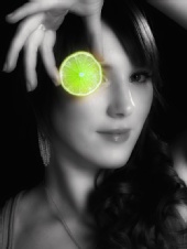 Chloe - Lime head shot