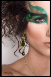 Jaike - Miss Peacock