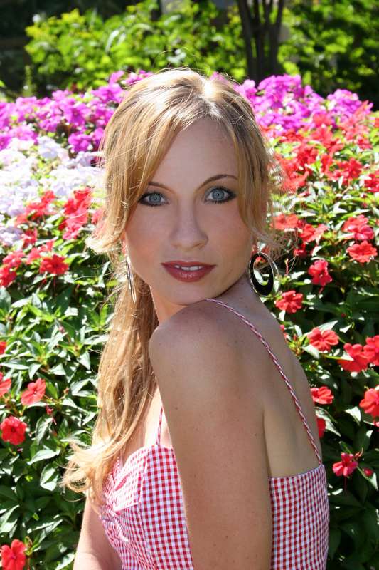 Stella Palezza - Live each day as if it is your last...