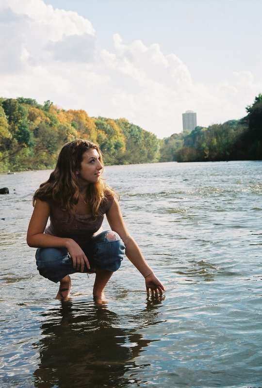 Laura - Float Upstream