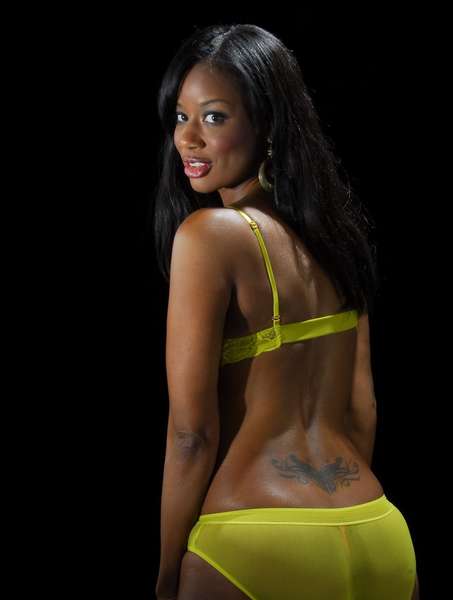 Sharon T - Liime green Lingerie