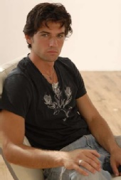 Reed Favero - Casual