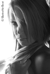 Amber Rose - Peace N Love