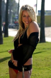 mika goldberg
