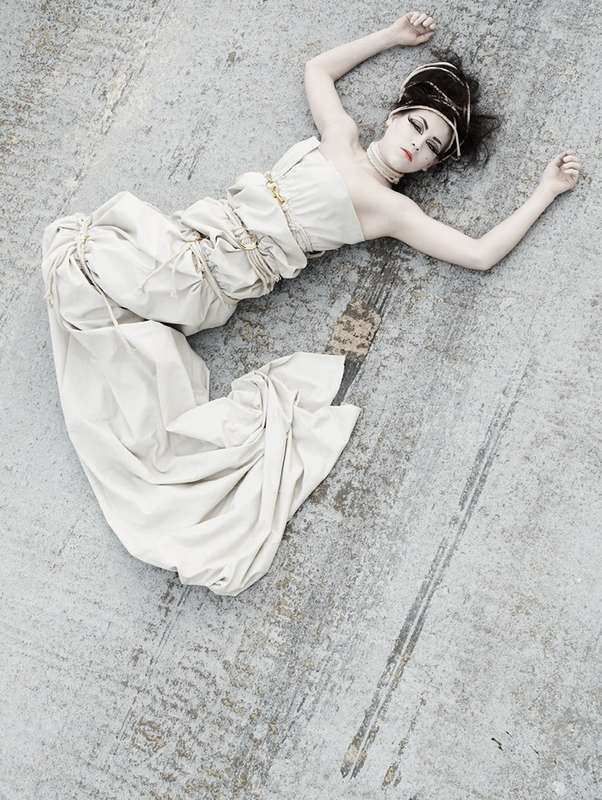 LACASEY - white