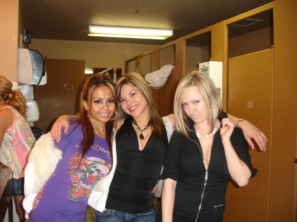 lyndee - im on the right!