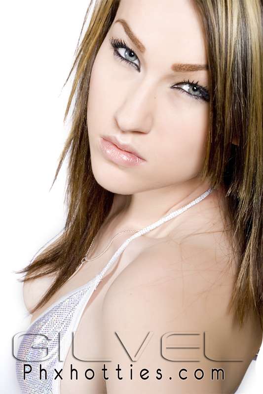 DEZi BOO - GILVEL PHOTOGRAPHY