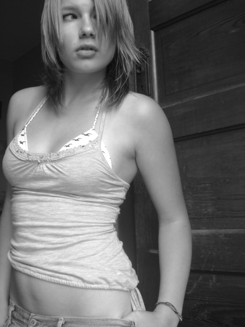 jessica - holllister2365