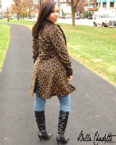 Briana Shani - In the park