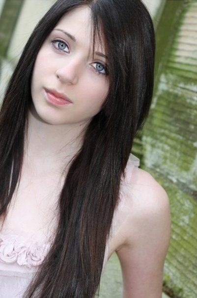 Emma Duffy - Headshot