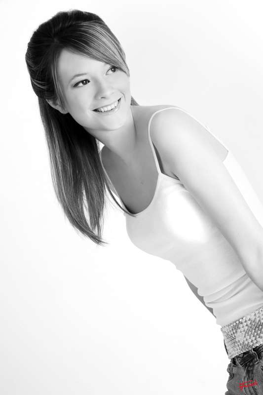 Leanne Martin - Smile