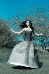 FromMiddleFingersToHugs