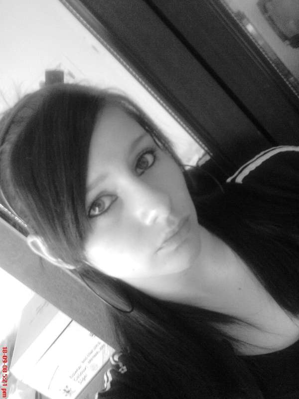 MiiSS iiND3P3ND3NT