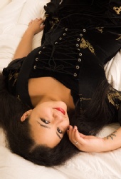 Sarah Slaykitty - Shoot with LumiGraphics