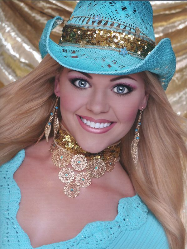 Chelsea Hahn - Chelsea- Donna Mallard Shoot