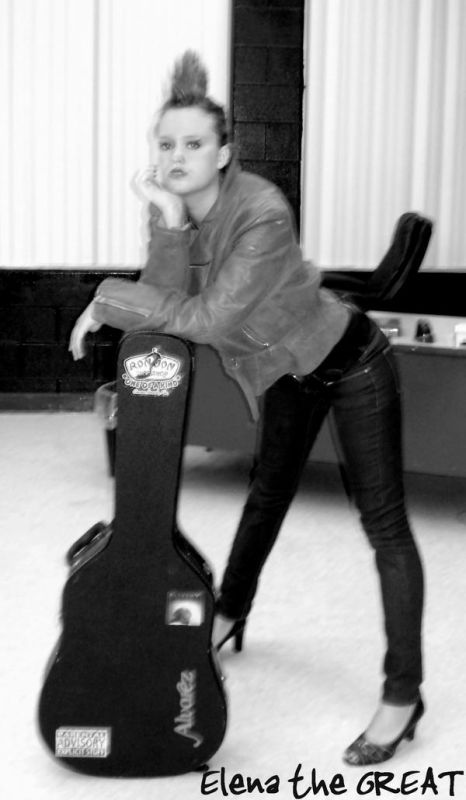 Elena - Wendy O 